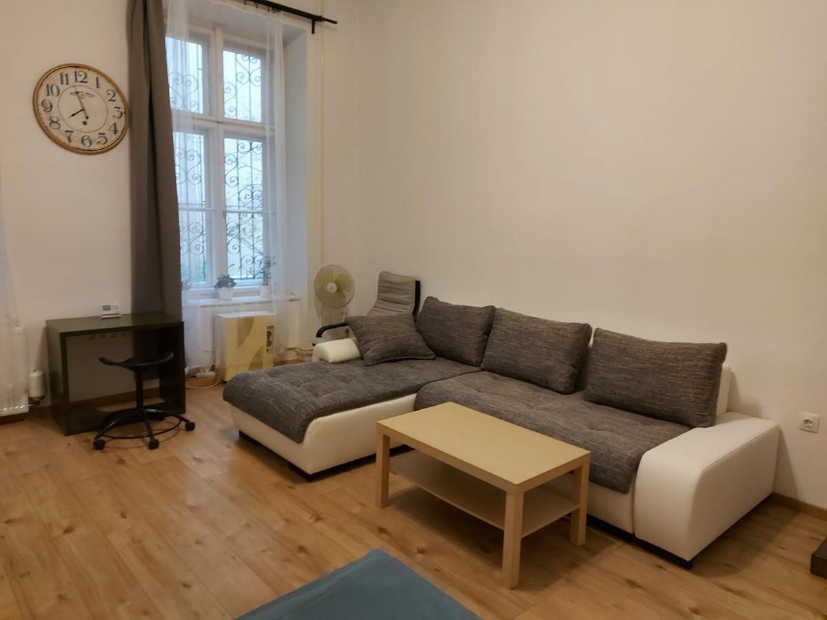 The Only Way Is Up! Appartement Budapest